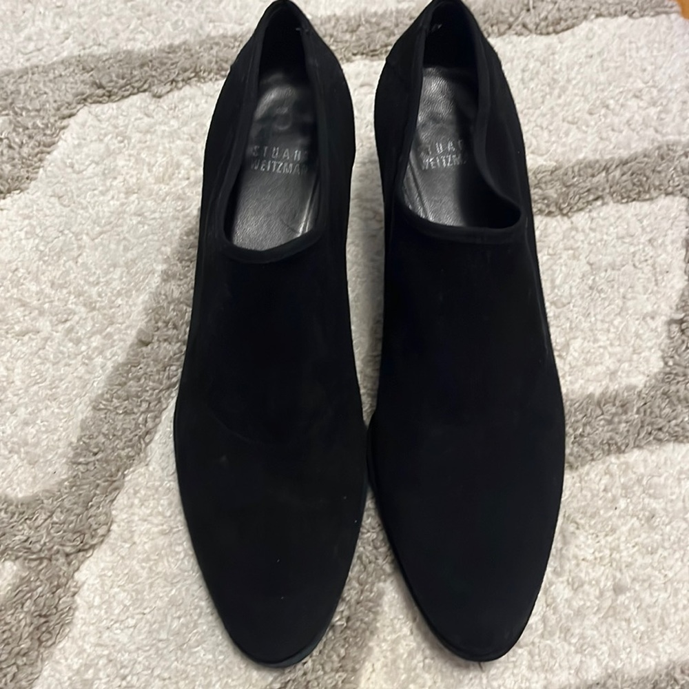 Stuart Weitzman Black Suede Bootie Size 7.5M Women. Kitten heel boot-Vintage